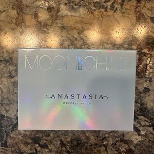 Anastasia Beverly Hills Moonchild Palette